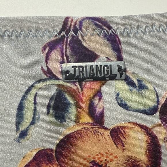 Triangl Neoprene Bikini Swimsuit Gray Floral 2pc Bathing Suit S/M With Bag GLAWS - Picture 12 of 16